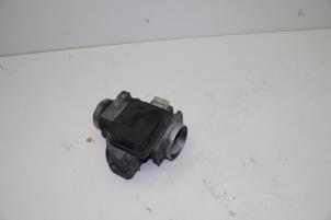 Gebruikte Luchthoeveelheidsmeter Volvo 850 Estate 2.5 TDI Prijs € 50,00 Margeregeling aangeboden door Auto Demontage Elferink B.V.