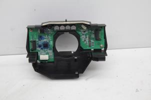 Gebruikte Combischakelaar Stuurkolom Volvo V50 (MW) 2.0 D 16V Prijs € 25,00 Margeregeling aangeboden door Auto Demontage Elferink B.V.