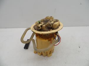 Gebruikte Brandstofpomp Elektrisch Saab 9-3 Sport Estate (YS3F) 1.9 TiD 16V Prijs € 50,00 Margeregeling aangeboden door Auto Demontage Elferink B.V.