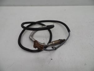 Gebruikte Lambda Sonde Saab 900 II (YS3D) 2.5 SE V6 24V Prijs € 50,00 Margeregeling aangeboden door Auto Demontage Elferink B.V.