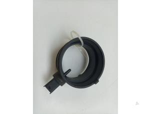 Gebruikte Motor Temperatuursensor Saab 900 II (YS3D) 2.5 SE V6 24V Prijs € 25,00 Margeregeling aangeboden door Auto Demontage Elferink B.V.