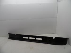 Gebruikte Frontbalk Saab 9000 Prijs € 75,00 Margeregeling aangeboden door Auto Demontage Elferink B.V.