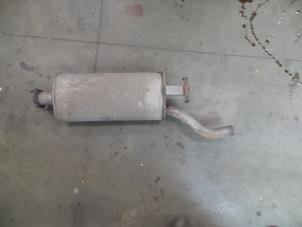 Gebruikte Uitlaat Einddemper Saab 9000 CS 2.3i 16V CSE Prijs € 25,00 Margeregeling aangeboden door Auto Demontage Elferink B.V.