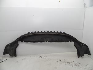 Gebruikte Spoiler voorbumper Volvo C70 (MC) 2.0 D 16V Prijs € 50,00 Margeregeling aangeboden door Auto Demontage Elferink B.V.