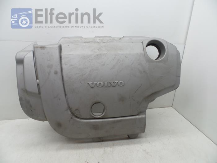 Engine protection panel Volvo V70