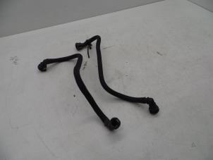 Gebruikte Oliedruk Leiding Volvo S60 II (FS) 2.0 D4 20V Prijs € 75,00 Margeregeling aangeboden door Auto Demontage Elferink B.V.