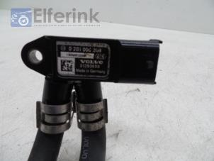 Gebruikte Roetfilter sensor Volvo XC70 (BZ) 2.4 D5 20V 215 AWD Autom. Prijs € 40,00 Margeregeling aangeboden door Auto Demontage Elferink B.V.
