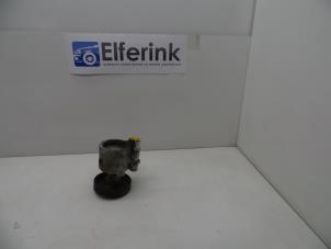 Gebruikte Servopomp Volvo S40 (VS) 1.9 D di Prijs € 100,00 Margeregeling aangeboden door Auto Demontage Elferink B.V.