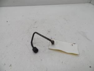 Gebruikte Remslang voor Saab 900 I 2.0 i 16V Prijs € 25,00 Margeregeling aangeboden door Auto Demontage Elferink B.V.