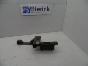 Gebruikte Motorsteun Saab 9-7X 4.2i V6 24V AWD Prijs € 25,00 Margeregeling aangeboden door Auto Demontage Elferink B.V.