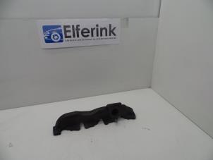 Gebruikte Spruitstuk Uitlaat Saab 9-5 (YS3G) 2.0 TiD 16V Prijs € 100,00 Margeregeling aangeboden door Auto Demontage Elferink B.V.