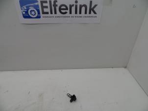 Gebruikte Temperatuursensor Motor Volvo V50 (MW) 2.0 D 16V Prijs € 25,00 Margeregeling aangeboden door Auto Demontage Elferink B.V.