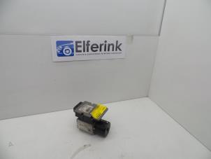 Gebruikte ABS Pomp Saab 9-3 II Sport Sedan (YS3F) 2.2 TiD 16V Prijs € 85,00 Margeregeling aangeboden door Auto Demontage Elferink B.V.