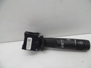 Gebruikte Ruitenwis Schakelaar Opel Insignia 2.0 Turbo 16V Ecotec Prijs € 25,00 Margeregeling aangeboden door Auto Demontage Elferink B.V.