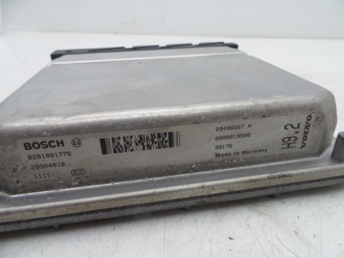 Inspuitcomputer van een Volvo V70 (GW/LW/LZ) 2.5 TDI 1999