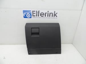 Gebruikte Dashboardkastje Opel Meriva 1.8 16V Prijs € 30,00 Margeregeling aangeboden door Auto Demontage Elferink B.V.