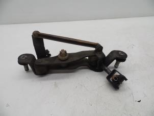 Gebruikte Versnellingsbak Mechaniek Opel Corsa D 1.3 CDTi 16V ecoFLEX Prijs € 65,00 Margeregeling aangeboden door Auto Demontage Elferink B.V.