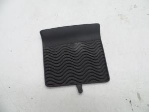 Gebruikte Diversen Saab 9-3 Sport Estate (YS3F) 1.9 TiD Prijs € 25,00 Margeregeling aangeboden door Auto Demontage Elferink B.V.