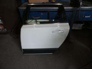 Gebruikte Portier 4Deurs links-achter Volvo XC70 (BZ) 2.4 D 20V AWD Prijs € 175,00 Margeregeling aangeboden door Auto Demontage Elferink B.V.