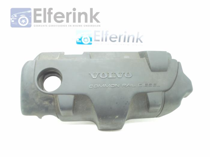 Engine protection panel Volvo V70