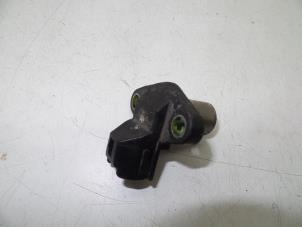 Gebruikte Nokkenas Sensor Saab 9-5 (YS3E) 3.0 TiD V6 24V Prijs € 25,00 Margeregeling aangeboden door Auto Demontage Elferink B.V.