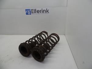 Gebruikte Veerschroef voor Saab 99 2.0 GL Prijs € 50,00 Margeregeling aangeboden door Auto Demontage Elferink B.V.