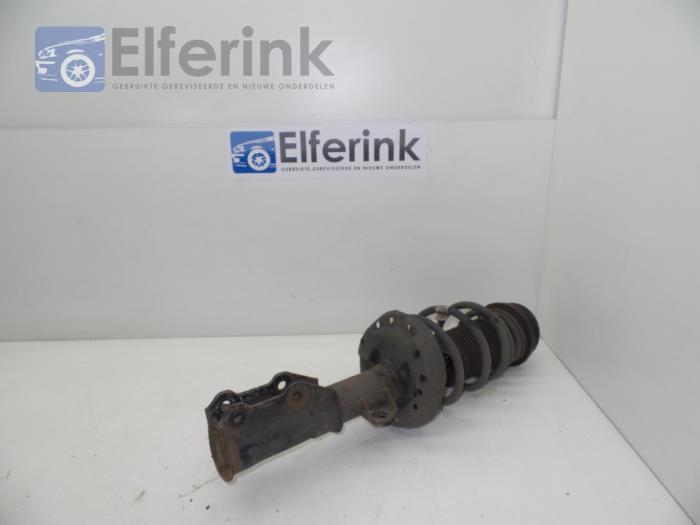 Front shock absorber rod, left Opel Insignia