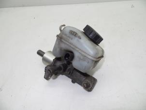 Gebruikte Hoofdremcilinder Opel Astra G (F08/48) 1.8 16V Prijs € 40,00 Margeregeling aangeboden door Auto Demontage Elferink B.V.