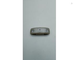 Gebruikte Binnenverlichting achter Volvo S80 (AR/AS) 2.4 D5 20V 180 Prijs € 25,00 Margeregeling aangeboden door Auto Demontage Elferink B.V.