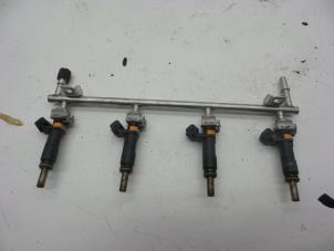 Gebruikte Injector brug Opel Insignia 1.8 16V Ecotec Prijs € 100,00 Margeregeling aangeboden door Auto Demontage Elferink B.V.