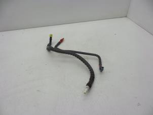 Gebruikte Brandstofleiding Volvo S80 (AR/AS) 1.6 DRIVe Prijs € 25,00 Margeregeling aangeboden door Auto Demontage Elferink B.V.