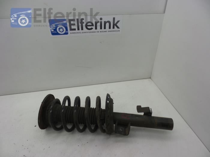 Front shock absorber rod, right Volvo XC60