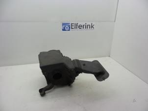 Gebruikte Luchtfilterhuis Volvo V50 (MW) 1.8 16V Flexifuel Prijs € 50,00 Margeregeling aangeboden door Auto Demontage Elferink B.V.