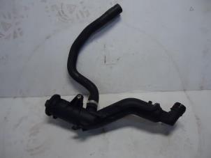 Gebruikte Oliedop Volvo V50 (MW) 2.0 D 16V Prijs € 25,00 Margeregeling aangeboden door Auto Demontage Elferink B.V.