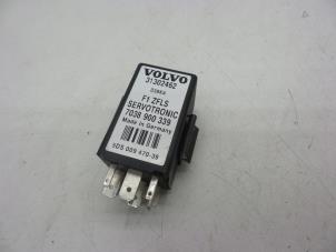 Gebruikte Relais Volvo XC90 I 2.4 D5 20V Prijs € 50,00 Margeregeling aangeboden door Auto Demontage Elferink B.V.