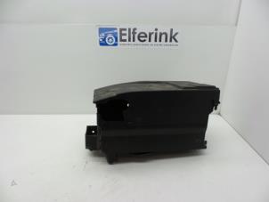 Gebruikte Accubak Saab 9-5 (YS3G) 2.0 TiD 16V Prijs € 40,00 Margeregeling aangeboden door Auto Demontage Elferink B.V.