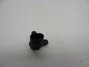 Gebruikte Nokkenas Sensor Saab 9-5 (YS3G) 2.0 TiD 16V Prijs € 25,00 Margeregeling aangeboden door Auto Demontage Elferink B.V.