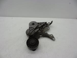 Gebruikte Spanner multiriem Volvo S70 2.5 20V Prijs € 25,00 Margeregeling aangeboden door Auto Demontage Elferink B.V.