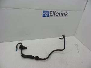 Gebruikte Slang (diversen) Saab 9-5 (YS3E) 2.3 Turbo 16V Aero TS Prijs € 25,00 Margeregeling aangeboden door Auto Demontage Elferink B.V.