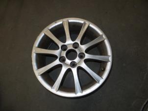 Gebruikte Velg Saab 9-5 Estate (YS3E) 1.9 TiD 16V Prijs € 50,00 Margeregeling aangeboden door Auto Demontage Elferink B.V.