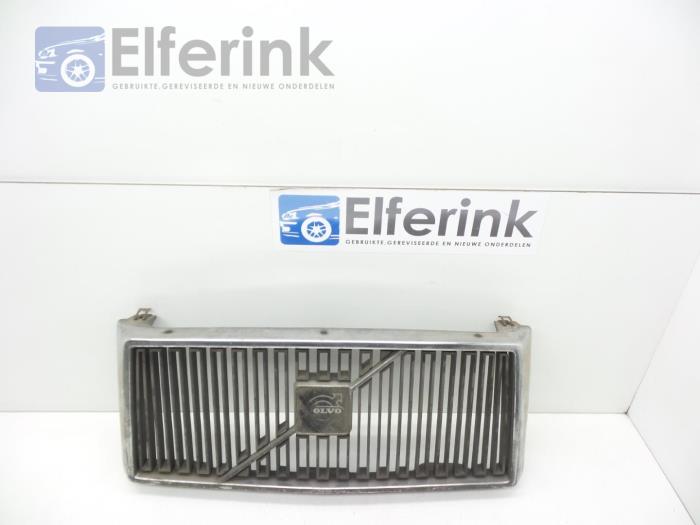 Grille Volvo 2-Serie