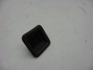 Gebruikte Diversen Saab 9-5 (YS3E) 2.3t 16V Prijs € 25,00 Margeregeling aangeboden door Auto Demontage Elferink B.V.