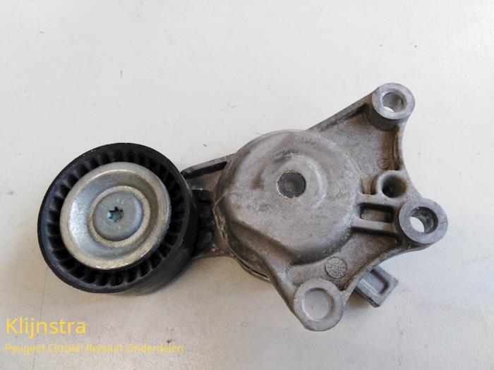 Gebruikte Spanner multiriem Peugeot 2008 (CU) Prijs op aanvraag aangeboden door Fa. Klijnstra & Zn. VOF