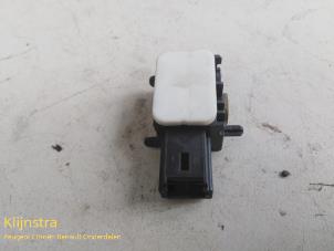 Gebruikte Sensor Airbag Peugeot 207/207+ (WA/WC/WM) 1.4 16V Prijs op aanvraag aangeboden door Fa. Klijnstra & Zn. VOF