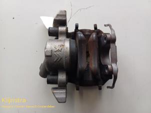 Gebruikte Remklauw (Tang) links-voor Peugeot 3008 Prijs op aanvraag aangeboden door Fa. Klijnstra & Zn. VOF