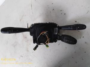 Gebruikte Combischakelaar Stuurkolom Peugeot 207 Prijs € 49,00 Margeregeling aangeboden door Fa. Klijnstra & Zn. VOF