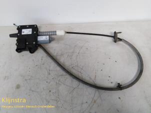 Gebruikte Handrem Mechaniek Peugeot 3008 Prijs op aanvraag aangeboden door Fa. Klijnstra & Zn. VOF