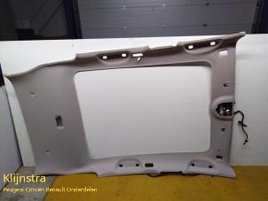 Gebruikte Hemelbekleding Peugeot 3008 I (0U/HU) 1.6 VTI 16V Prijs op aanvraag aangeboden door Fa. Klijnstra & Zn. VOF