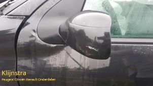 Gebruikte Spiegel Buiten links Peugeot 206 (2A/C/H/J/S) 1.4 XR,XS,XT,Gentry Prijs € 25,00 Margeregeling aangeboden door Fa. Klijnstra & Zn. VOF