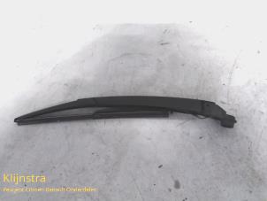 Gebruikte Ruitenwisserblad Peugeot 3008 Prijs op aanvraag aangeboden door Fa. Klijnstra & Zn. VOF